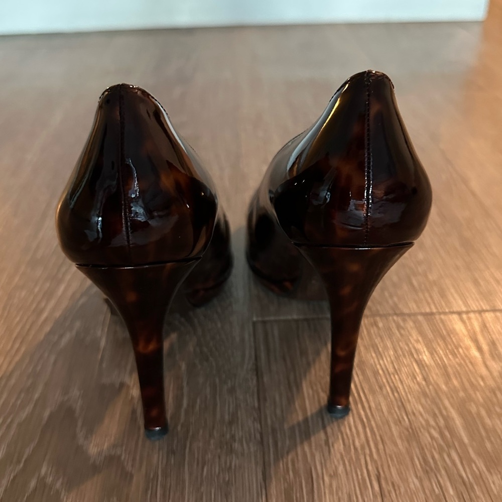 Stuart Weitzman Pumps - Picture 3 of 8